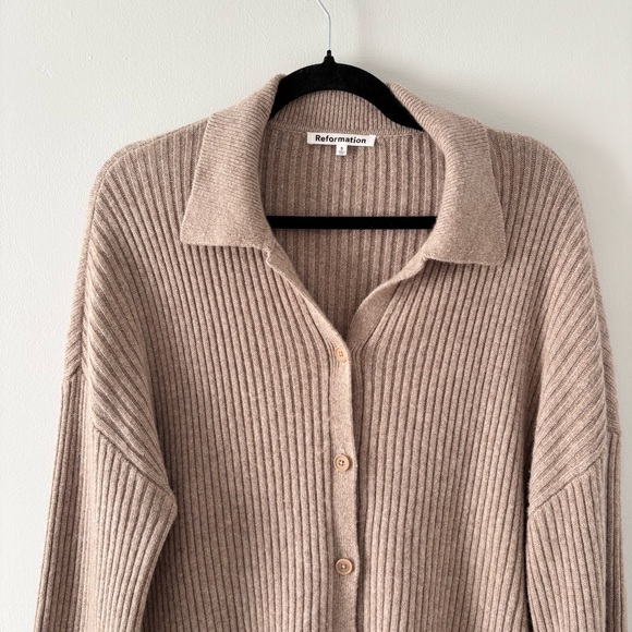 Reformation Fantino Cashmere Collared Cardigan Sweater Ribbed Knit Buttons Tan - Picture 3 of 7
